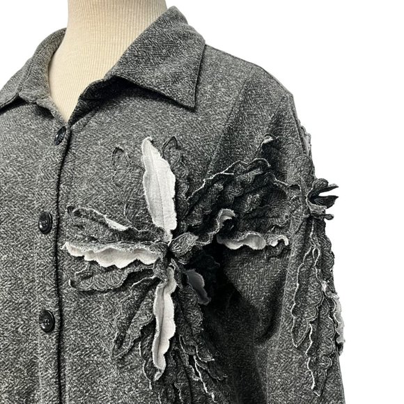 Avani del Amour Jackets & Blazers - Avani del Amour XL Gray Lagenlook Boho 3D Textile Art Appliqued Knit Jacket